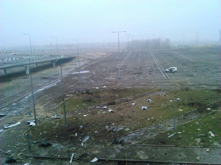 В Сети появились новые фото разрушенного донецкого аэропорта (фото) - фото 2