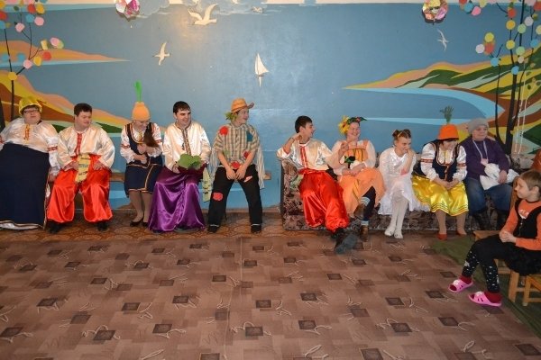 Мариупольские волонтеры посетили детей с особыми потребностями (ФОТО) (фото) - фото 1 Мариупольские волонтеры посетили детей с особыми потребностями (ФОТО) (фото) - фото 1