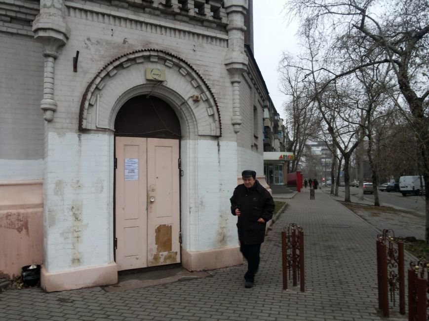В Мариуполе городской совет переехал в водонапорную башню (ФОТОФАКТ) (фото) - фото 1 В Мариуполе городской совет переехал в водонапорную башню (ФОТОФАКТ) (фото) - фото 1