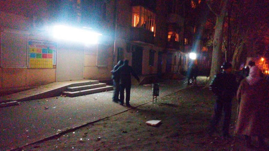 В центре Одессы террорист подорвался на собственной бомбе (ФОТО) (фото) - фото 1 В центре Одессы террорист подорвался на собственной бомбе (ФОТО) (фото) - фото 1
