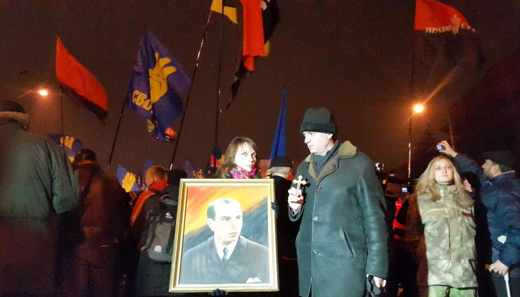 В Киеве прошел марш в честь дня рождения Бандеры (ФОТО, ВИДЕО) (фото) - фото 1 В Киеве прошел марш в честь дня рождения Бандеры (ФОТО, ВИДЕО) (фото) - фото 1