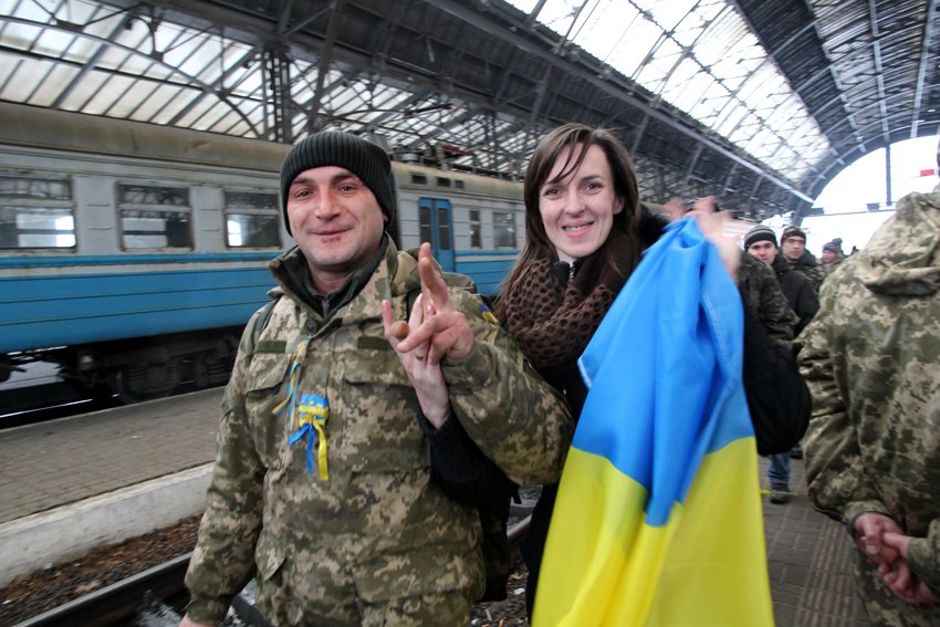 Сьогодні до Львова приїхали 350 Героїв АТО (ФОТОРЕПОРТАЖ) (фото) - фото 4 Сьогодні до Львова приїхали 350 Героїв АТО (ФОТОРЕПОРТАЖ) (фото) - фото 4