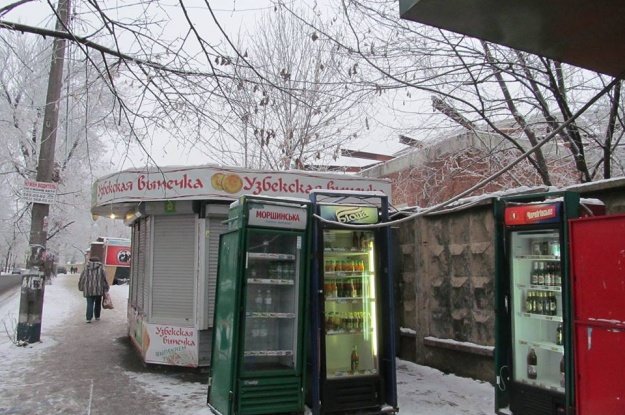Столичные МАФы воруют электроэнергию в киевском зоопарке (ФОТО) (фото) - фото 2 Столичные МАФы воруют электроэнергию в киевском зоопарке (ФОТО) (фото) - фото 2