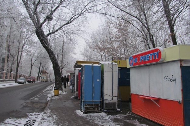 Столичные МАФы воруют электроэнергию в киевском зоопарке (ФОТО) (фото) - фото 2 Столичные МАФы воруют электроэнергию в киевском зоопарке (ФОТО) (фото) - фото 2