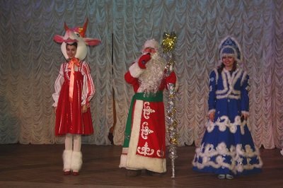 В Макеевке состоялся праздничный концерт для детей-инвалидов (фото) - фото 2 В Макеевке состоялся праздничный концерт для детей-инвалидов (фото) - фото 2