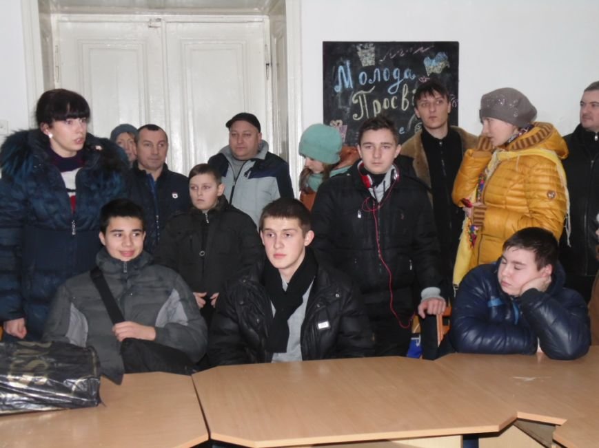 Діти з зони АТО, які перебували у Тернополі на різдвяних канікулах, повернулися додому (ФОТОРЕПОРТАЖ) (фото) - фото 2 Діти з зони АТО, які перебували у Тернополі на різдвяних канікулах, повернулися додому (ФОТОРЕПОРТАЖ) (фото) - фото 2