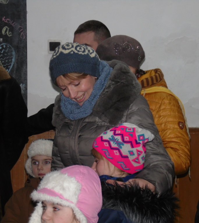 Діти з зони АТО, які перебували у Тернополі на різдвяних канікулах, повернулися додому (ФОТОРЕПОРТАЖ) (фото) - фото 2 Діти з зони АТО, які перебували у Тернополі на різдвяних канікулах, повернулися додому (ФОТОРЕПОРТАЖ) (фото) - фото 2