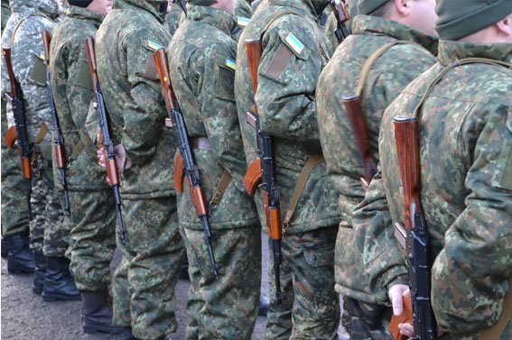 Замінити своїх колег на фронті вирушили ще 63 бійця зі Львова (ФОТО) (фото) - фото 5 Замінити своїх колег на фронті вирушили ще 63 бійця зі Львова (ФОТО) (фото) - фото 5