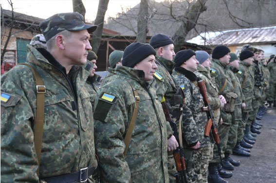 Замінити своїх колег на фронті вирушили ще 63 бійця зі Львова (ФОТО) (фото) - фото 2 Замінити своїх колег на фронті вирушили ще 63 бійця зі Львова (ФОТО) (фото) - фото 2