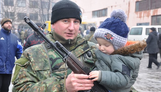 Зведений загін тернопільських міліціонерів протягом місяця патрулюватиме в зоні АТО (ФОТО) (фото) - фото 2 Зведений загін тернопільських міліціонерів протягом місяця патрулюватиме в зоні АТО (ФОТО) (фото) - фото 2