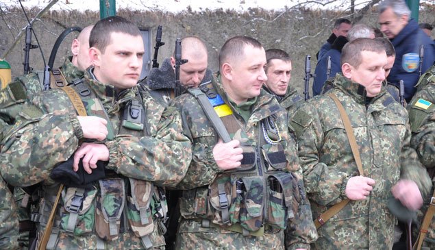Зведений загін тернопільських міліціонерів протягом місяця патрулюватиме в зоні АТО (ФОТО) (фото) - фото 1 Зведений загін тернопільських міліціонерів протягом місяця патрулюватиме в зоні АТО (ФОТО) (фото) - фото 1