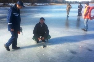 На водоймах області рятувальники проводять рейди (ФОТО) (фото) - фото 3 На водоймах області рятувальники проводять рейди (ФОТО) (фото) - фото 3