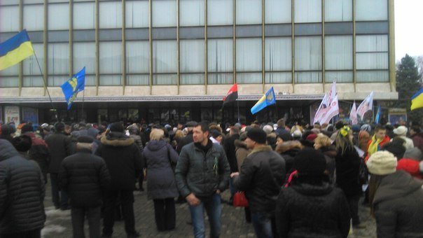«Я Волноваха»: Как проходит Марш против терроризма в Днепропетровске (СТРИМ, ФОТО) (фото) - фото 1 «Я Волноваха»: Как проходит Марш против терроризма в Днепропетровске (СТРИМ, ФОТО) (фото) - фото 1