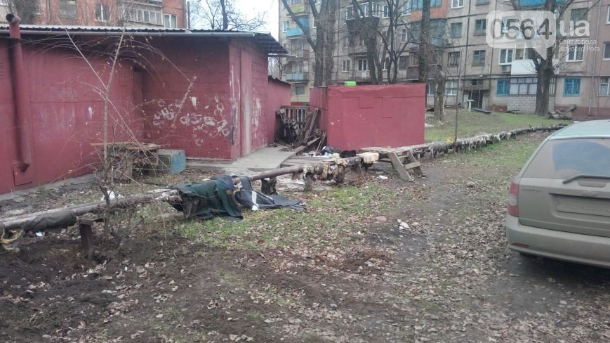В Кривом Роге на «Марш единства» вышло более тысячи горожан, бойцы 93 бригады получили тепловизоры перед отправкой в АТО (фото) - фото 2 В Кривом Роге на «Марш единства» вышло более тысячи горожан, бойцы 93 бригады получили тепловизоры перед отправкой в АТО (фото) - фото 2