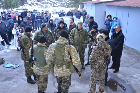 Тернопільські оперативники карного розшуку поїхали в зону АТО (фоторепортаж) (фото) - фото 2 Тернопільські оперативники карного розшуку поїхали в зону АТО (фоторепортаж) (фото) - фото 2