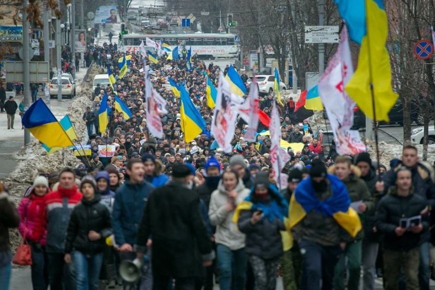 Марш против терроризма в Днепропетровске в лицах (ФОТОРЕПОРТАЖ, ВИДЕО) (фото) - фото 1 Марш против терроризма в Днепропетровске в лицах (ФОТОРЕПОРТАЖ, ВИДЕО) (фото) - фото 1