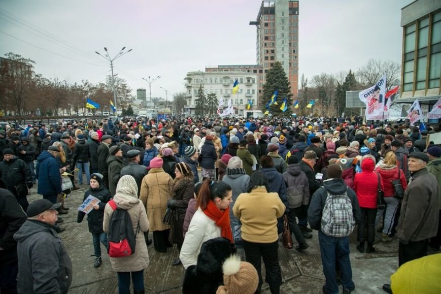 Марш против терроризма в Днепропетровске в лицах (ФОТОРЕПОРТАЖ, ВИДЕО) (фото) - фото 1 Марш против терроризма в Днепропетровске в лицах (ФОТОРЕПОРТАЖ, ВИДЕО) (фото) - фото 1