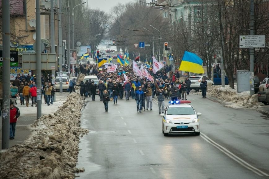 Марш против терроризма в Днепропетровске в лицах (ФОТОРЕПОРТАЖ, ВИДЕО) (фото) - фото 1 Марш против терроризма в Днепропетровске в лицах (ФОТОРЕПОРТАЖ, ВИДЕО) (фото) - фото 1