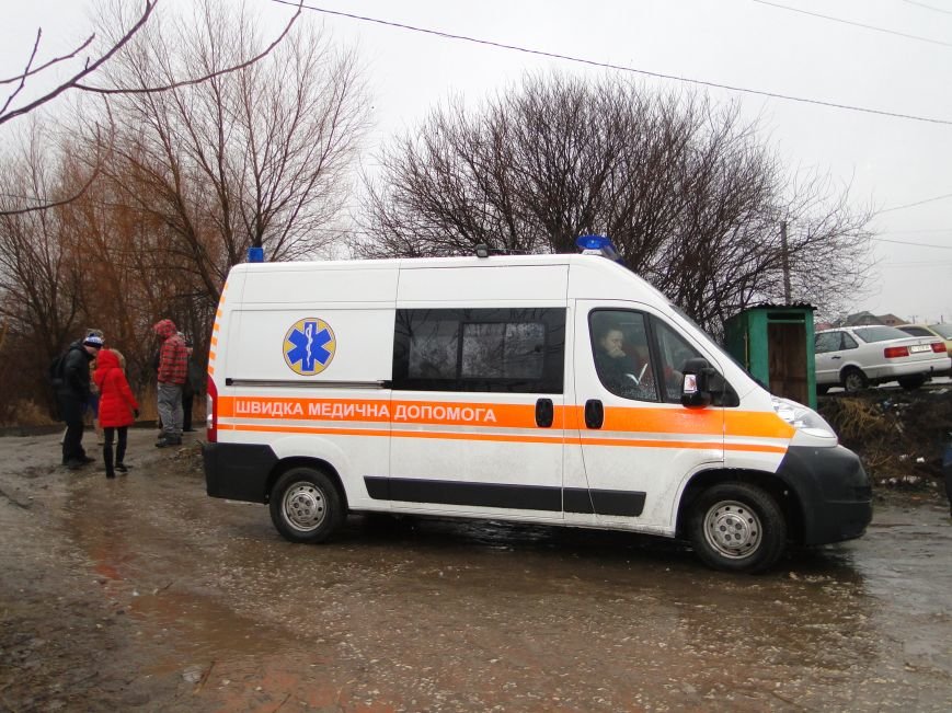 Хмельницький зустрів Водохреща дощем та козацьким кулішем (фото) - фото 2 Хмельницький зустрів Водохреща дощем та козацьким кулішем (фото) - фото 2