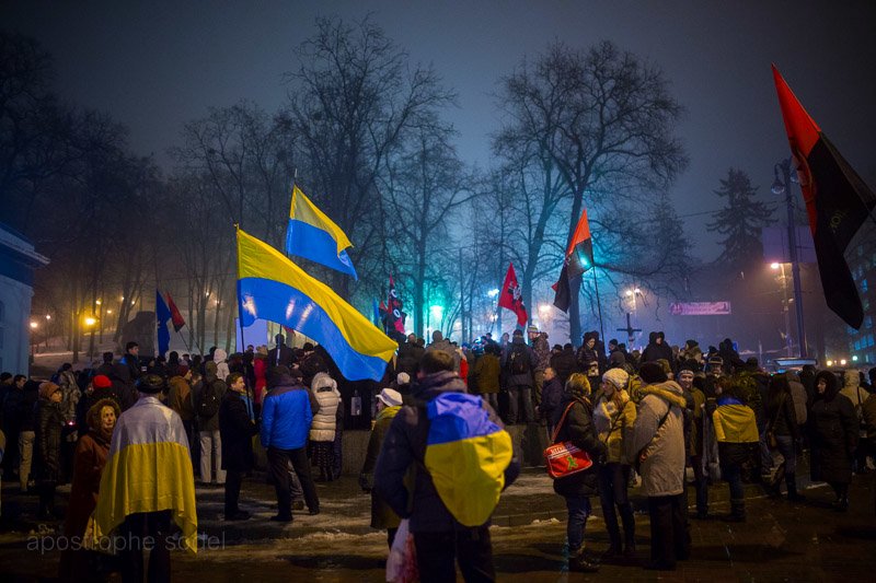 В Киеве почтили память героев «Небесной сотни» (ФОТО) (фото) - фото 1 В Киеве почтили память героев «Небесной сотни» (ФОТО) (фото) - фото 1