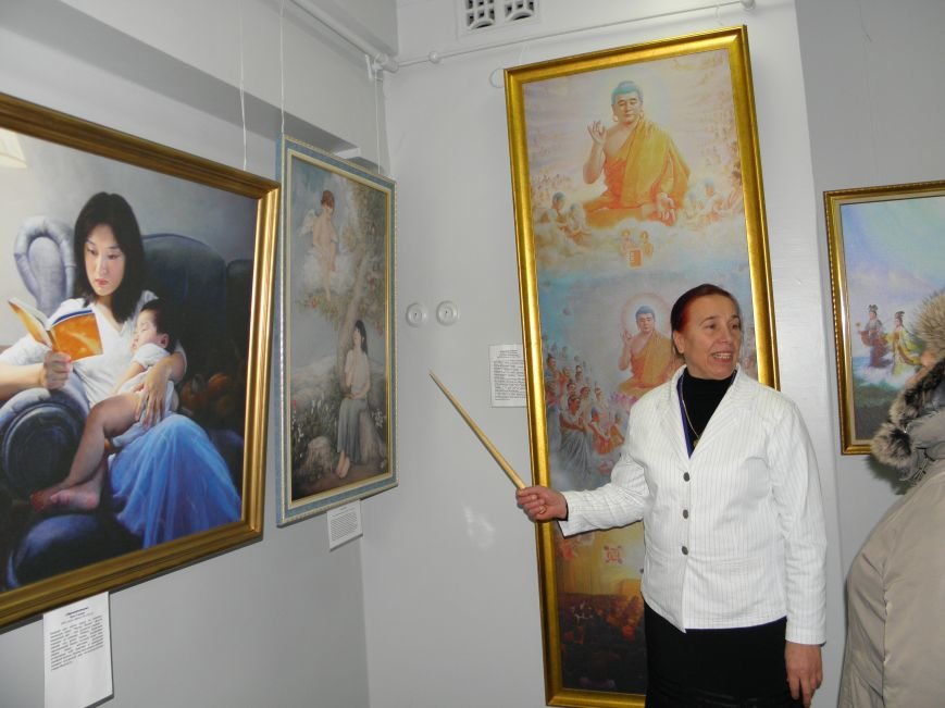 В Краматорск приехала международная выставка «Искусство. Истина. Доброта. Терпение». (фото) - фото 1 В Краматорск приехала международная выставка «Искусство. Истина. Доброта. Терпение». (фото) - фото 1