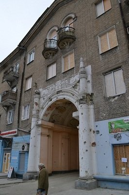 В Донецке состоялась панихида в память о погибших мирных жителях (фото) - фото 6 В Донецке состоялась панихида в память о погибших мирных жителях (фото) - фото 6