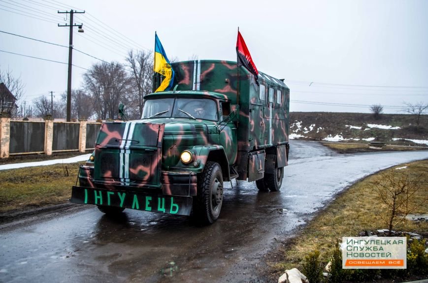 Криворожане отправили бойцам в зону АТО автомобиль и гуманитарную помощь (ФОТОРЕПОРТАЖ) (фото) - фото 2 Криворожане отправили бойцам в зону АТО автомобиль и гуманитарную помощь (ФОТОРЕПОРТАЖ) (фото) - фото 2