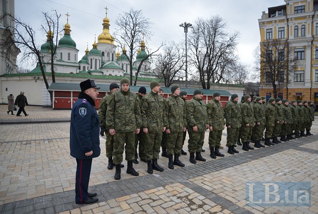 В Киеве провели на учения бойцов батальона «Святая Мария» (ФОТО) (фото) - фото 1 В Киеве провели на учения бойцов батальона «Святая Мария» (ФОТО) (фото) - фото 1