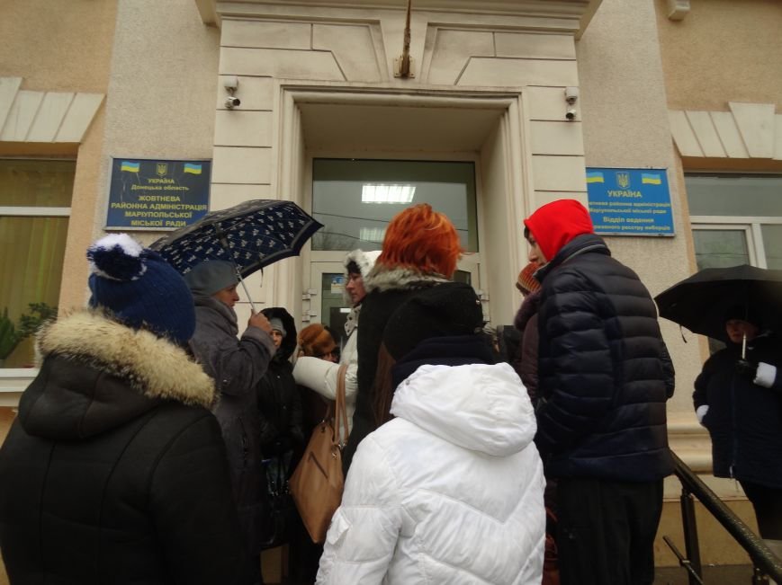 Для получения пропуска в зону АТО нужно от 22 до 25 дней (ФОТО) (фото) - фото 1 Для получения пропуска в зону АТО нужно от 22 до 25 дней (ФОТО) (фото) - фото 1