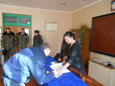 Засудженні Райківецької виправної колонії (№78) отримали паспорти громадянина України (ФОТО) (фото) - фото 1 Засудженні Райківецької виправної колонії (№78) отримали паспорти громадянина України (ФОТО) (фото) - фото 1