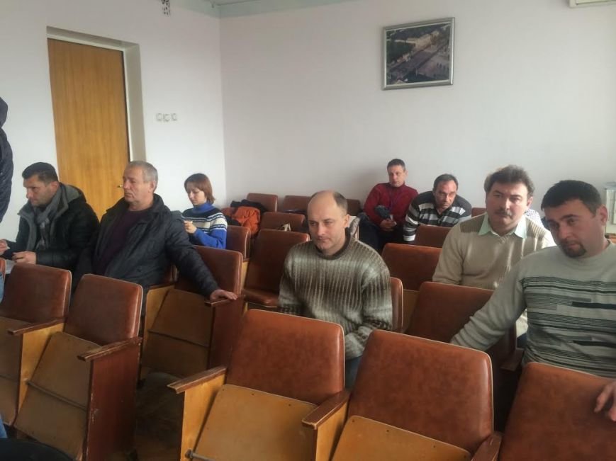 В Мариуполе на большую часть кабминовских денег закупят стройматериалы (фото) - фото 1 В Мариуполе на большую часть кабминовских денег закупят стройматериалы (фото) - фото 1