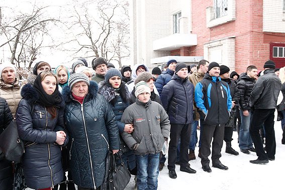 В зону АТО отправилась очередная группа черниговских милиционеров (фото) - фото 1 В зону АТО отправилась очередная группа черниговских милиционеров (фото) - фото 1
