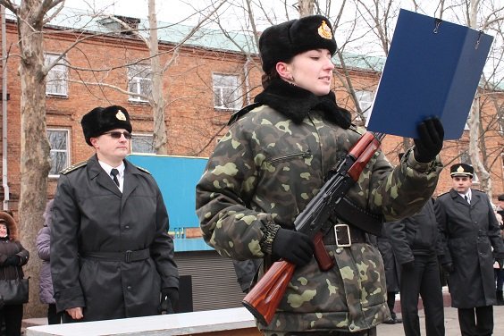 В Одесской военной академии присягнули Родине военные моряки (ФОТО) (фото) - фото 2 В Одесской военной академии присягнули Родине военные моряки (ФОТО) (фото) - фото 2