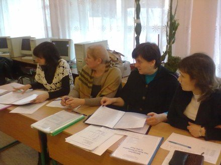 Юные ученые Димитрова защитили научно-исследовательские работы в рамках МАН (фото) - фото 2 Юные ученые Димитрова защитили научно-исследовательские работы в рамках МАН (фото) - фото 2