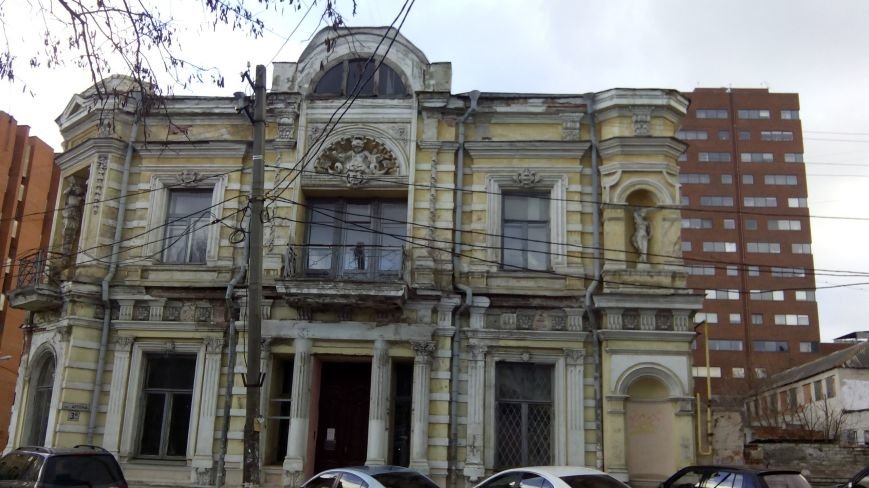 Где в Днепропетровске прятаться от бомб (фото) - фото 3 Где в Днепропетровске прятаться от бомб (фото) - фото 3
