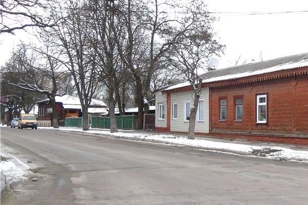 Улицу Воровского в Чернигове переименовали в улицу Героев Крут (фото) - фото 1 Улицу Воровского в Чернигове переименовали в улицу Героев Крут (фото) - фото 1
