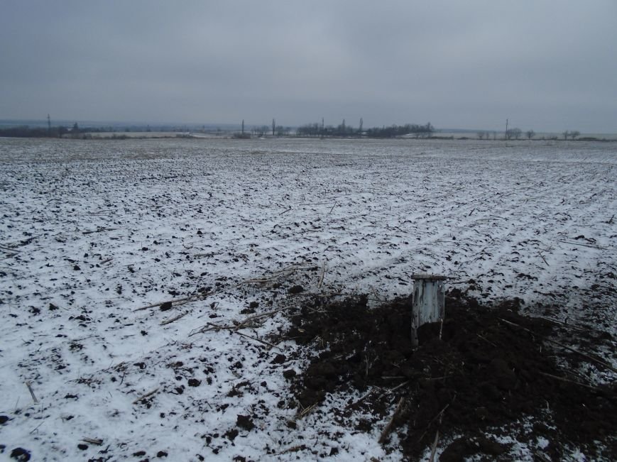 Боеприпасы и разруха: новые кадры обстрела Гродовки (ОБНОВЛЕНО) (фото) - фото 43 Боеприпасы и разруха: новые кадры обстрела Гродовки (ОБНОВЛЕНО) (фото) - фото 43