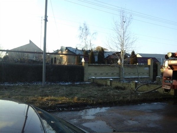 За 11 февраля в Горловке от артобстрелов пострадали 6 мирных жителей, а также множественные разрушения на ж/м Строитель (фото) - фото 2 За 11 февраля в Горловке от артобстрелов пострадали 6 мирных жителей, а также множественные разрушения на ж/м Строитель (фото) - фото 2