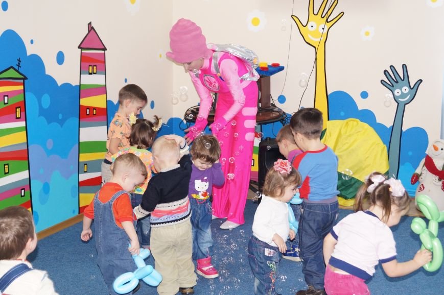 Ми люди різних професій, но нас об’єднало одне – допомога дітям !!! (фото) - фото 1 Ми люди різних професій, но нас об’єднало одне – допомога дітям !!! (фото) - фото 1