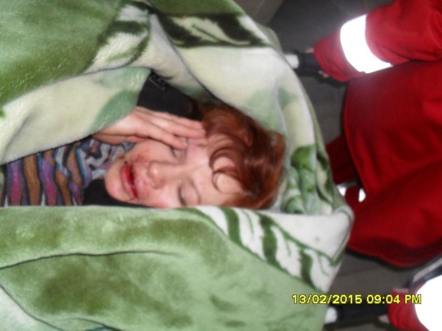 На одного из лидеров акции протеста в Криворожском горисполкоме совершили нападение (ФОТО 18+) (фото) - фото 1 На одного из лидеров акции протеста в Криворожском горисполкоме совершили нападение (ФОТО 18+) (фото) - фото 1