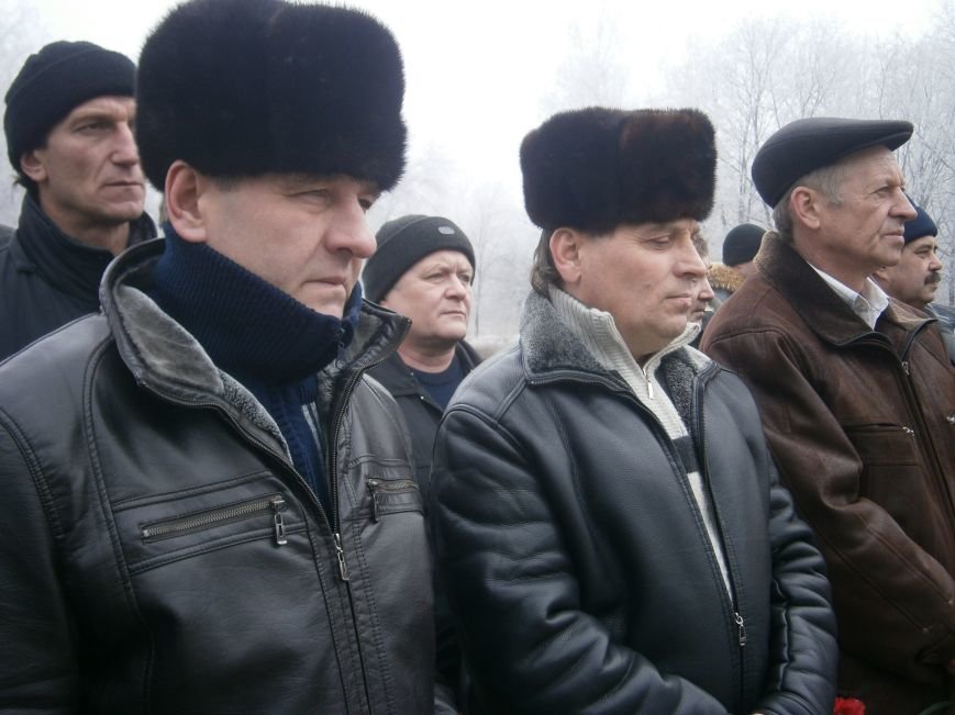 Сегодня Димитров чествовал воинов-интернационалистов (ФОТОРЕПОРТАЖ) (фото) - фото 24 Сегодня Димитров чествовал воинов-интернационалистов (ФОТОРЕПОРТАЖ) (фото) - фото 24