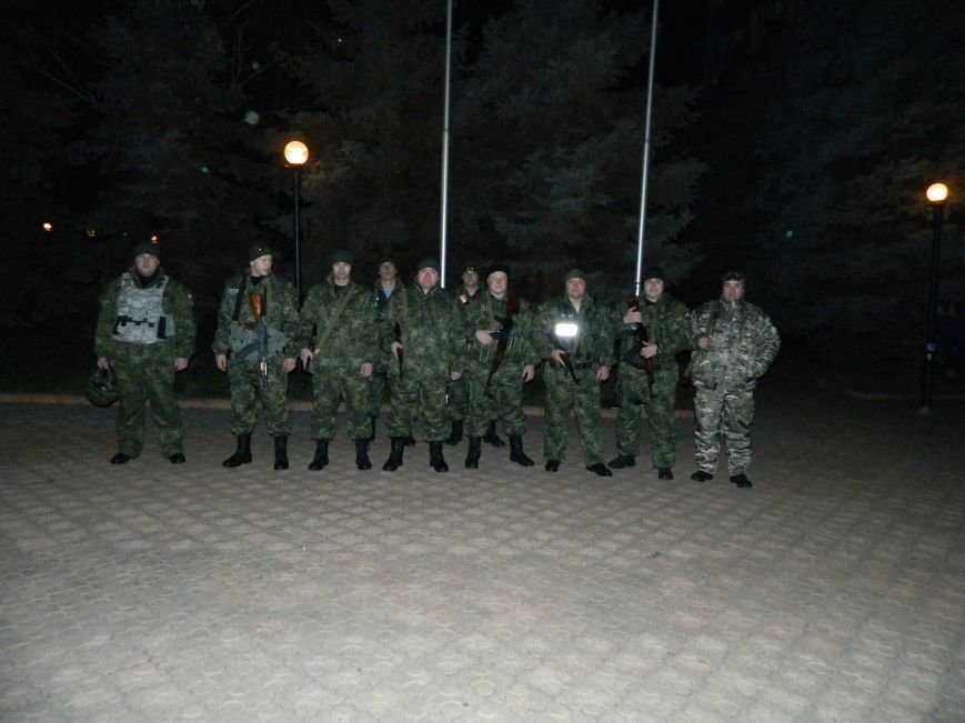 В зону АТО для охраны общественного порядка отправились криворожские правоохранители (ФОТО) (фото) - фото 1 В зону АТО для охраны общественного порядка отправились криворожские правоохранители (ФОТО) (фото) - фото 1