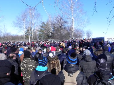 Сумщина простилась с погибшим в АТО подполковником ВСУ (ФОТО) (фото) - фото 1 Сумщина простилась с погибшим в АТО подполковником ВСУ (ФОТО) (фото) - фото 1