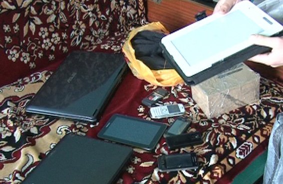 Кировоградские оперативники вычислили и задержали серийных воров. ФОТО, ВИДЕО (фото) - фото 1 Кировоградские оперативники вычислили и задержали серийных воров. ФОТО, ВИДЕО (фото) - фото 1