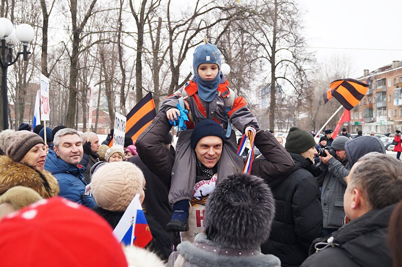Участник акции против «пятой колонны» в Белгороде: «Президент – слово не совсем российское» (фото) - фото 1 Участник акции против «пятой колонны» в Белгороде: «Президент – слово не совсем российское» (фото) - фото 1
