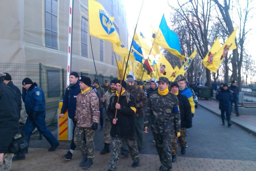 В Одессе маршем отпраздновала годовщину Самооборона (ФОТО, ВИДЕО) (фото) - фото 1 В Одессе маршем отпраздновала годовщину Самооборона (ФОТО, ВИДЕО) (фото) - фото 1