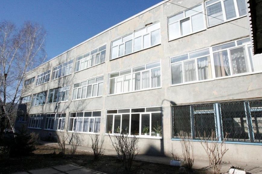 Пятую школу, расстрелянную 24 января на Восточном, вернули к жизни (ФОТО) (фото) - фото 1 Пятую школу, расстрелянную 24 января на Восточном, вернули к жизни (ФОТО) (фото) - фото 1