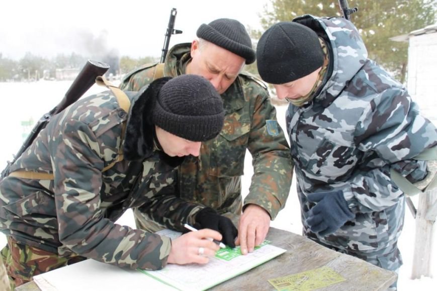 Мобилизованные в Черниговской области признаются: родной дом поикдать нелегко, но страну защищать нужно (фото) - фото 1 Мобилизованные в Черниговской области признаются: родной дом поикдать нелегко, но страну защищать нужно (фото) - фото 1