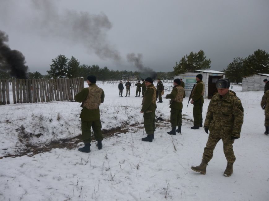 Мобилизованные в Черниговской области признаются: родной дом поикдать нелегко, но страну защищать нужно (фото) - фото 1 Мобилизованные в Черниговской области признаются: родной дом поикдать нелегко, но страну защищать нужно (фото) - фото 1