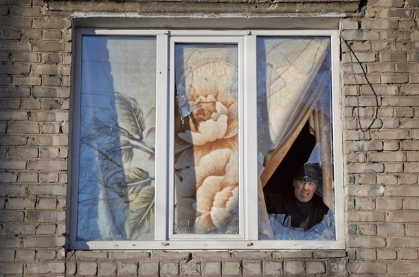 Город добрых сердец: макеевчане собирают гуманитарную помощь для жителей Дебальцево (фото) - фото 5